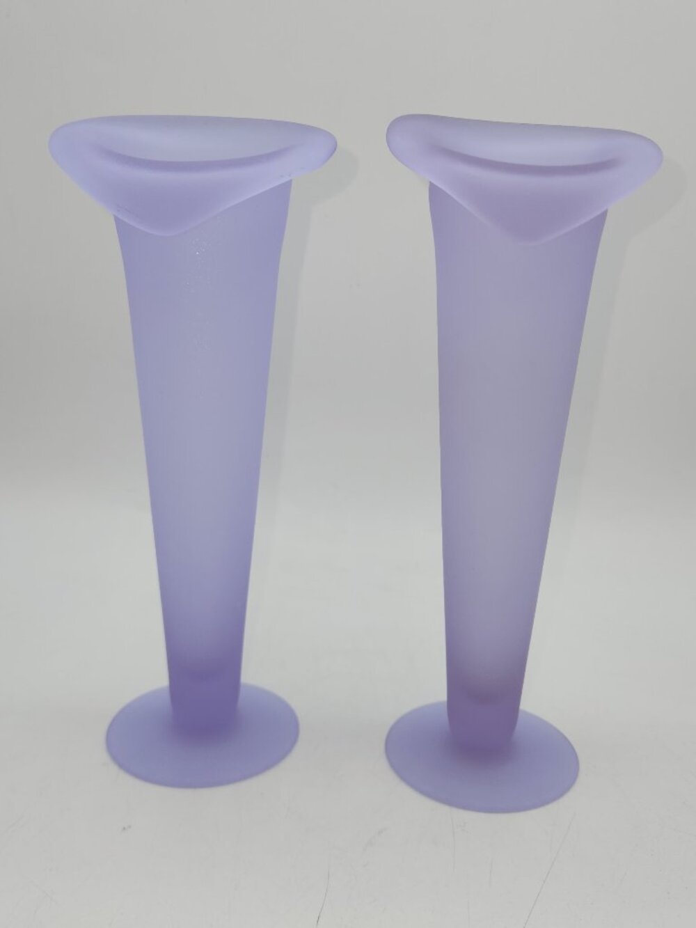 2 Vintage MCM Frosted Satin Lavender Purple Jack In Pulpit Art Glass Vases 7.5"